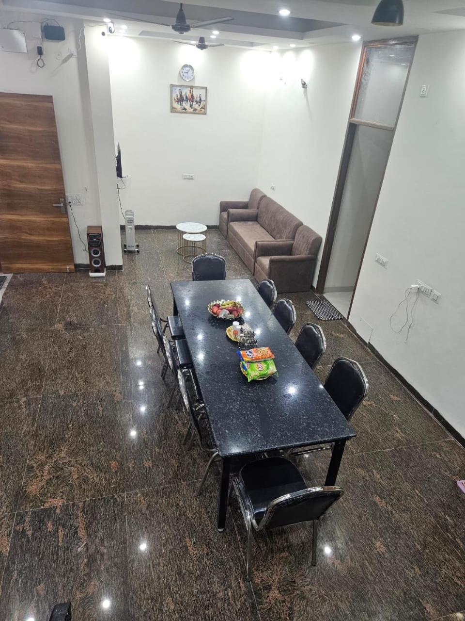 Ashirwaad 249 Bed & Breakfast Greater Noida Exterior photo